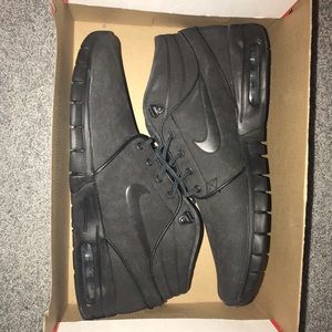 Nike Stefan Janoski Mids NEW